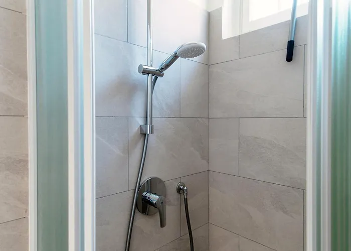 Anna's Balcony On - By Breva Collections Apartment