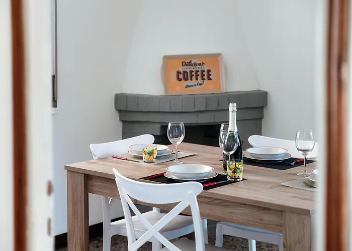 Anna's Balcony On - By Breva Collections Apartment Nesso