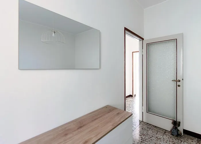 Anna's Balcony On - By Breva Collections Apartment