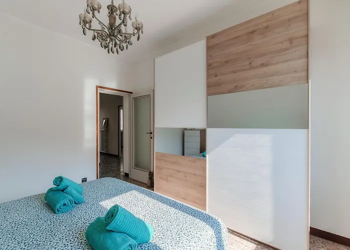 Anna's Balcony On - By Breva Collections * Nesso