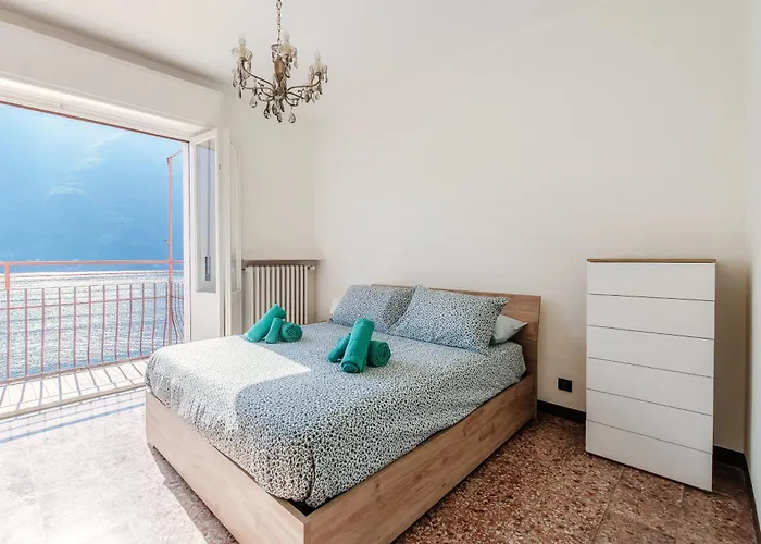 Anna's Balcony On - By Breva Collections Nesso