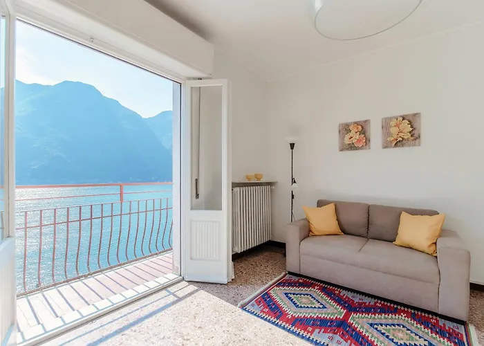 Anna's Balcony On - By Breva Collections Apartment