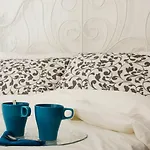 Apartment Anna's Balcony On - By Breva Collections