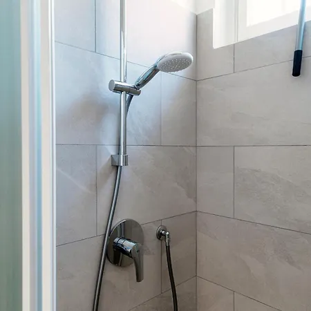 Anna's Balcony On - By Breva Collections Apartament