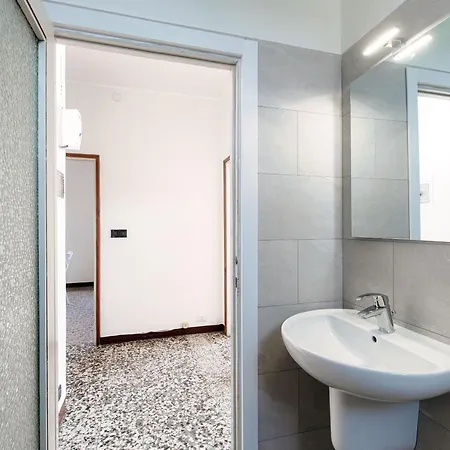 Anna's Balcony On - By Breva Collections Nesso