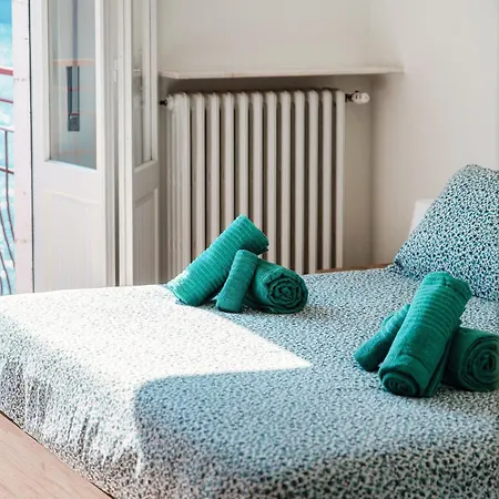 公寓 Anna's Balcony On - By Breva Collections *