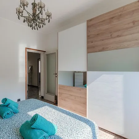 Anna's Balcony On - By Breva Collections * 内索