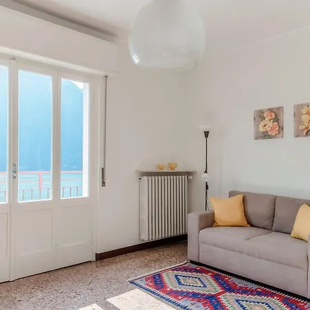 Anna's Balcony On - By Breva Collections Apartament