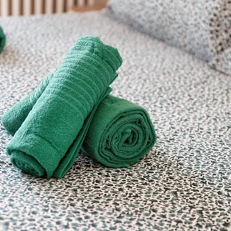 Anna's Balcony On - By Breva Collections Nesso