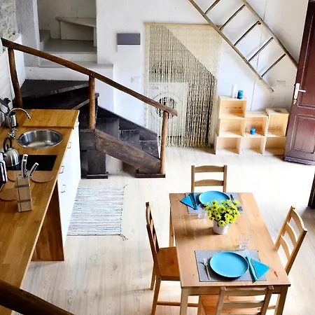 Appartement Anna's Balcony On - By Breva Collections *