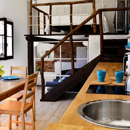 Appartement Anna's Balcony On - By Breva Collections