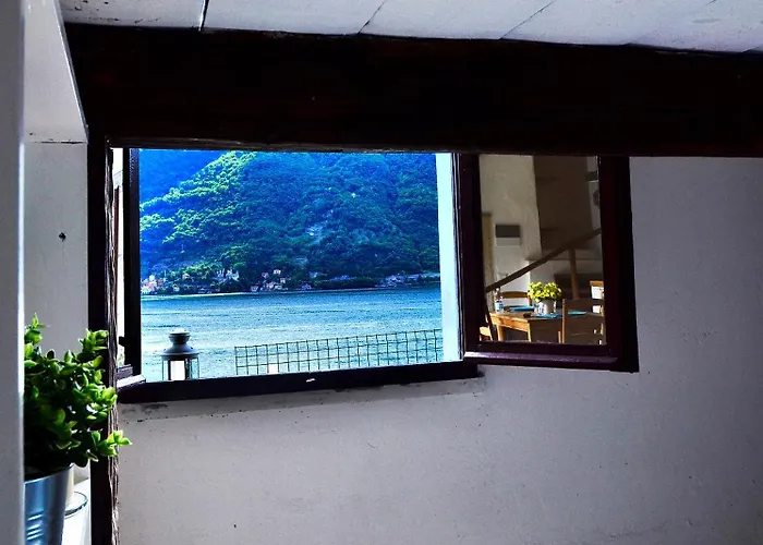Anna's Balcony On - By Breva Collections Apartmán Nesso